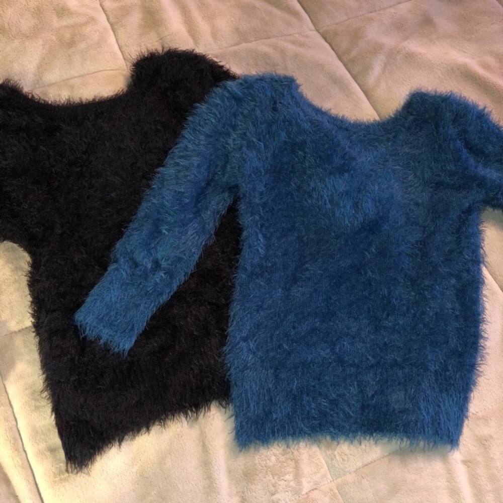 Fuzzy sweaters 3/4 sleeve v back